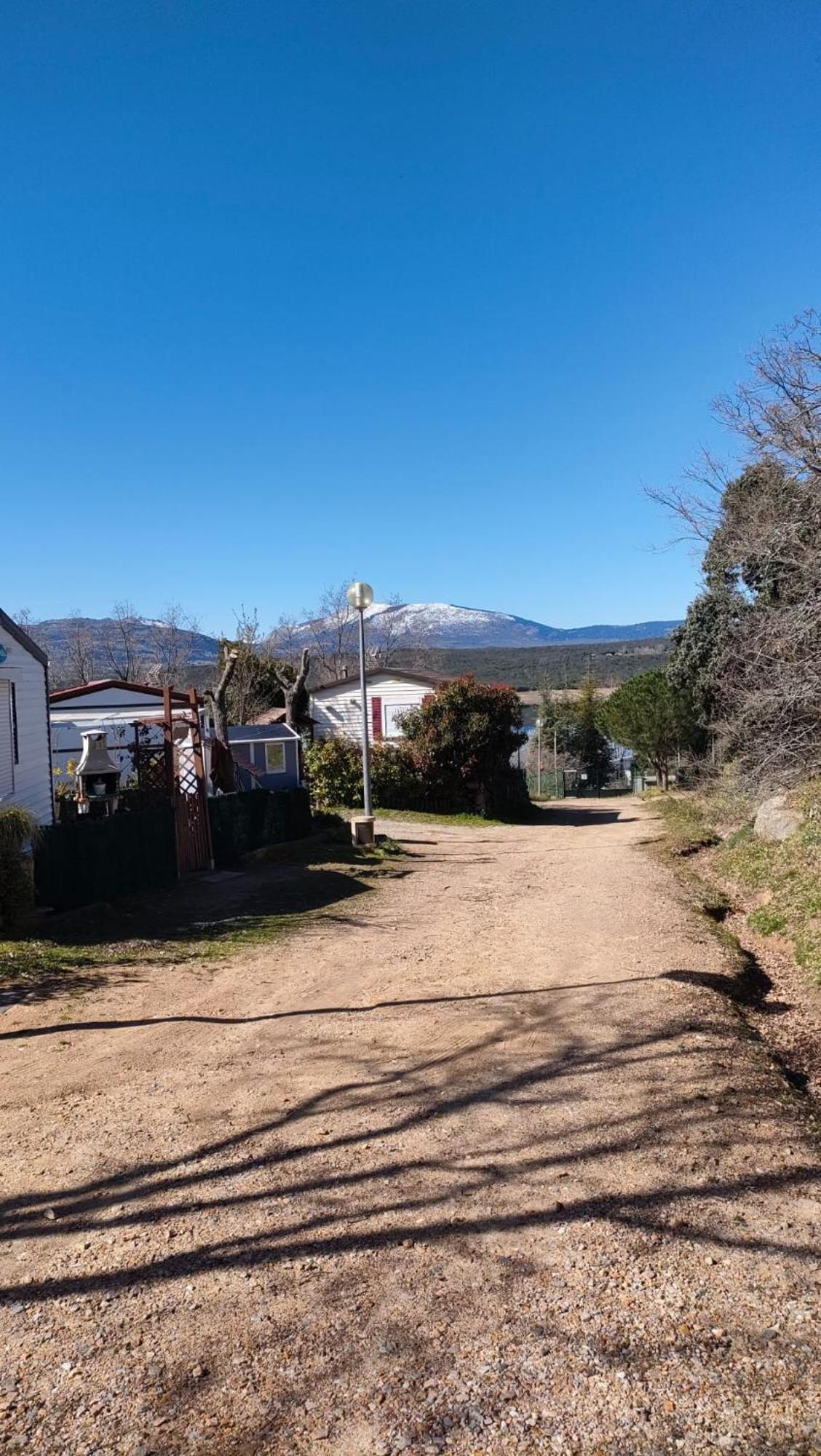 Camping De Cervera De Buitrago Zewnętrze zdjęcie
