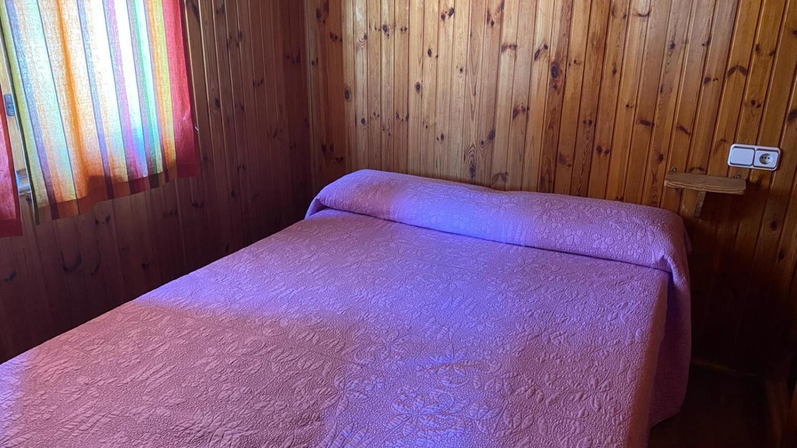 Camping De Cervera De Buitrago Zewnętrze zdjęcie