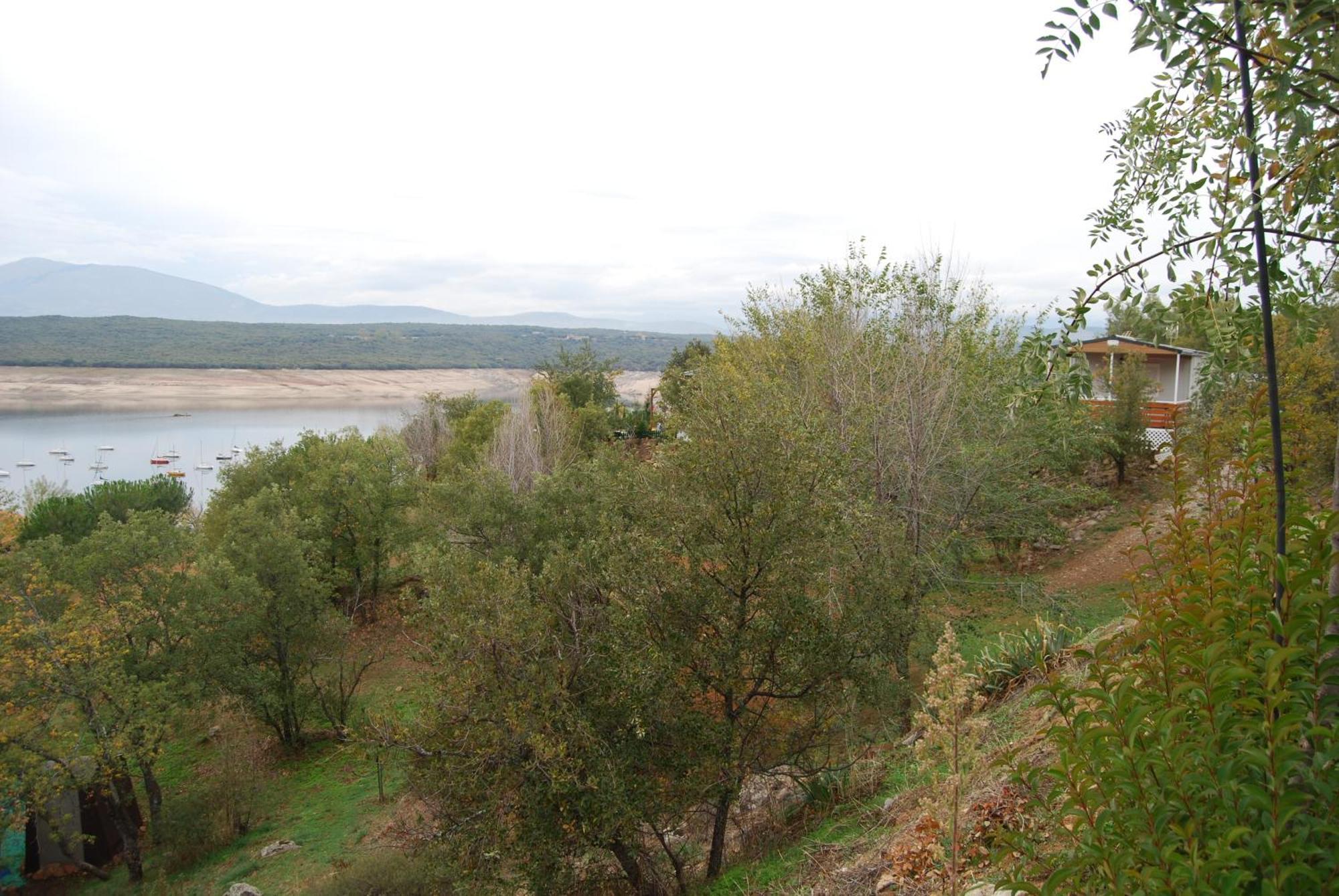 Camping De Cervera De Buitrago Zewnętrze zdjęcie