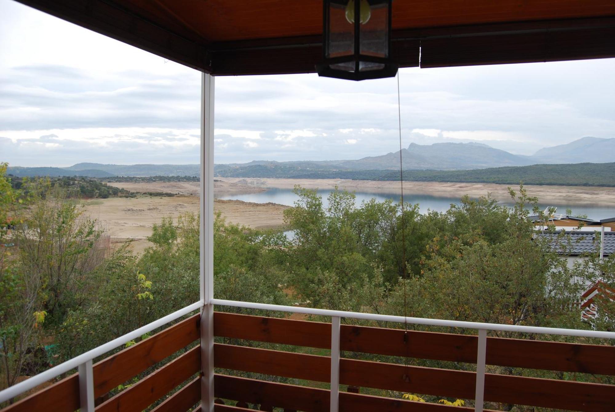 Camping De Cervera De Buitrago Zewnętrze zdjęcie