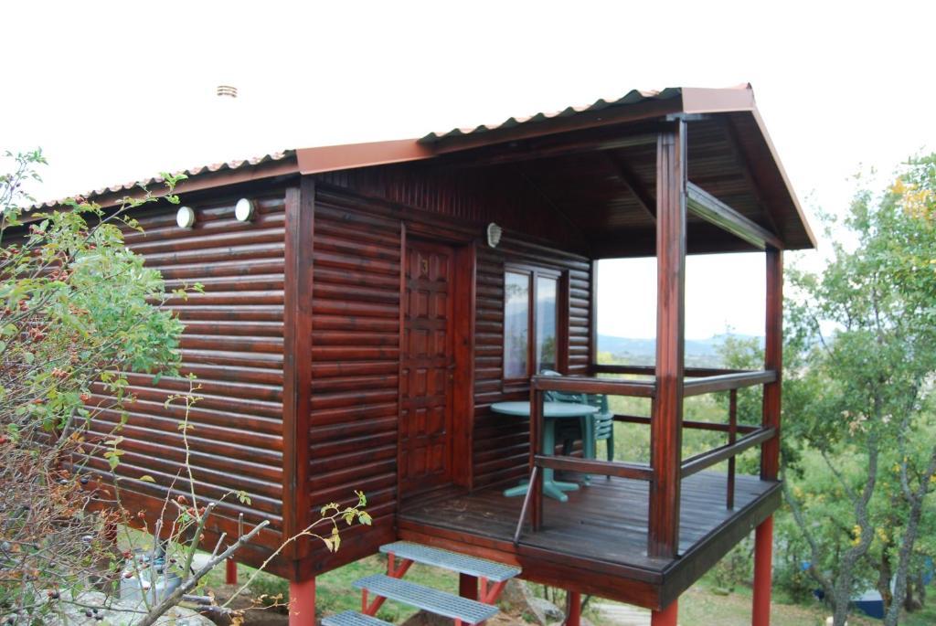 Camping De Cervera De Buitrago Zewnętrze zdjęcie